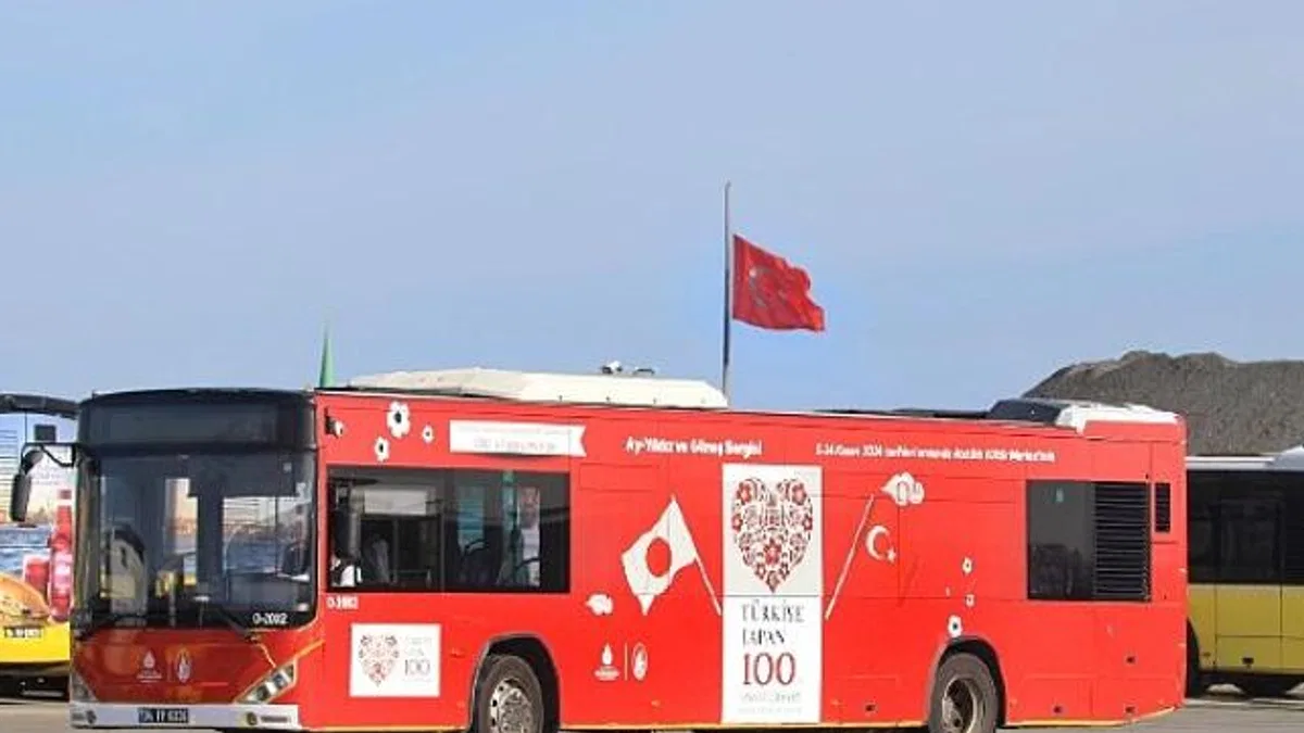İETT’den Türkiye-Japonya 100. Yılı İçin Özel Otobüs