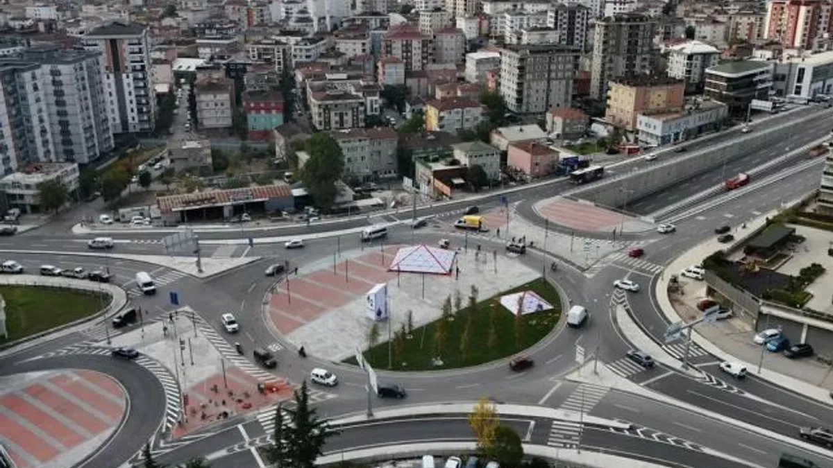 İstanbul’da Yenidoğan Kavşağı hizmete girdi