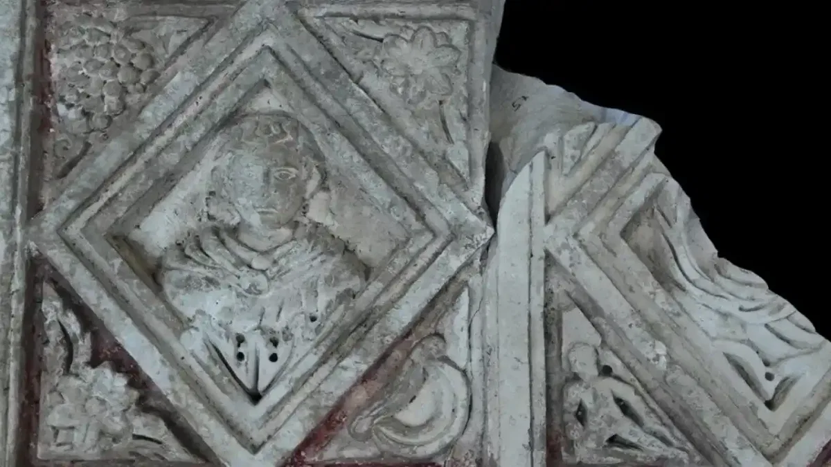 Side’de Herakles Kapısı gün yüzüne çıkarıldı