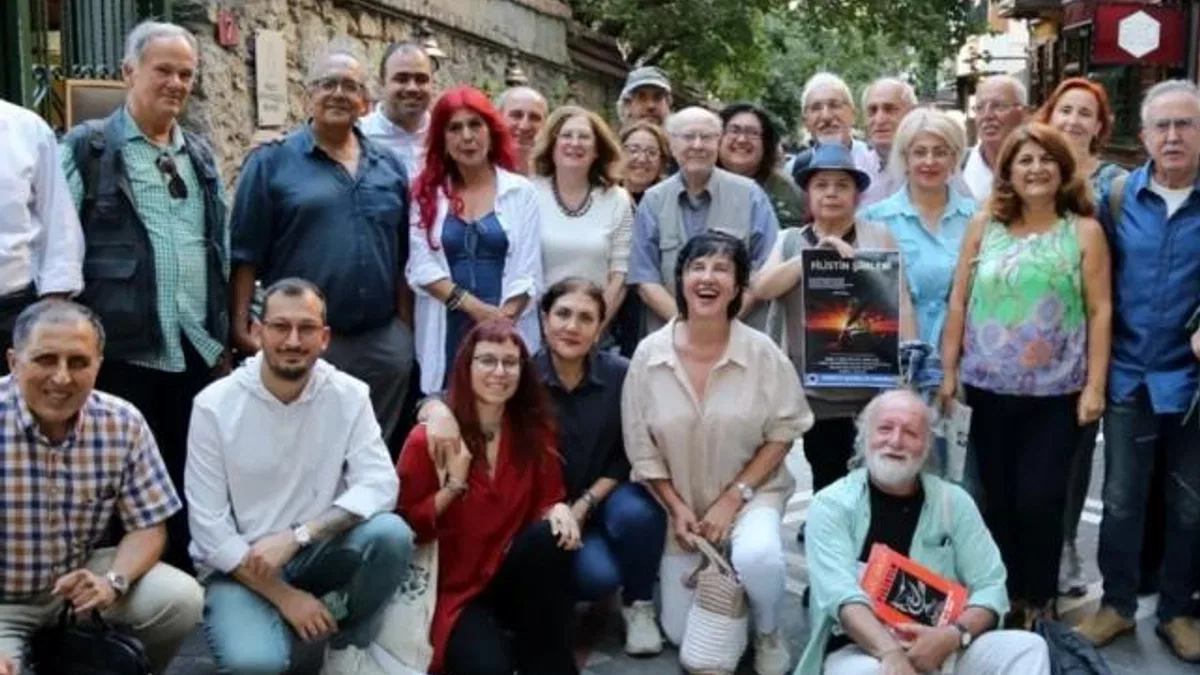 Gazeteci Özke’nin “Sapan”ı Filistin’e ulaştı