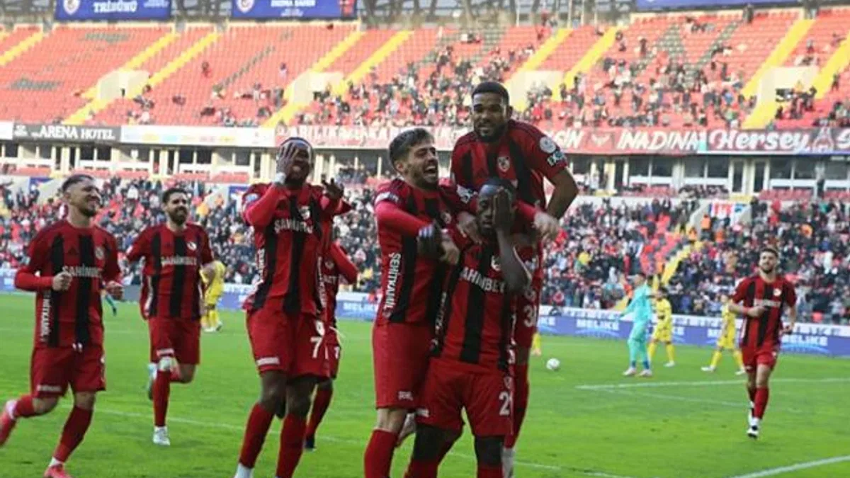 Gaziantep FK 3-1 İkas Eyüpspor (Maç Sonucu) G. Antep evinde hata yapmadı!