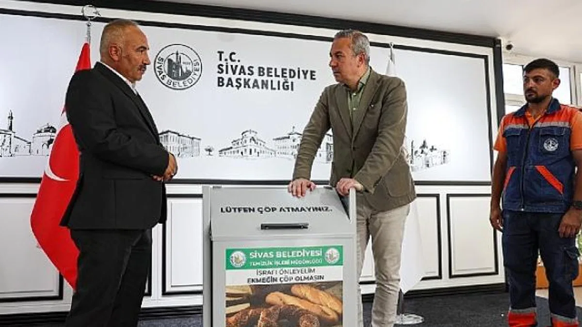 Bayat Ekmekler Çöp Olmasın…
