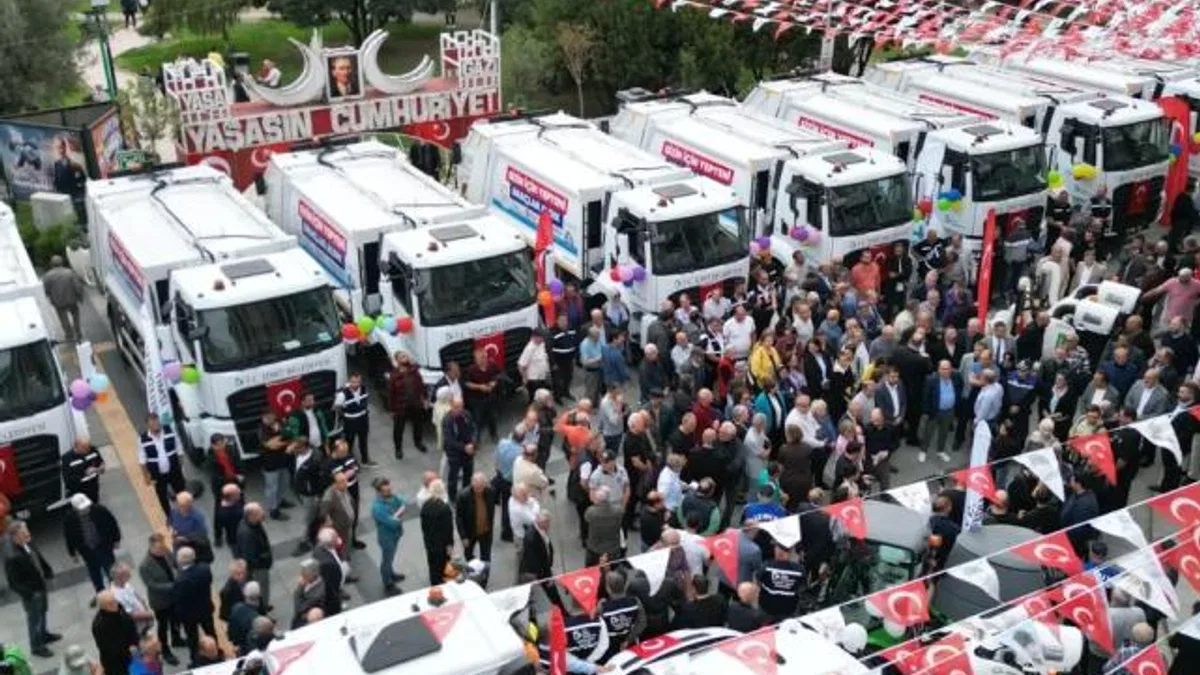 İzmit Belediyesi araç filosunu güçlendirdi