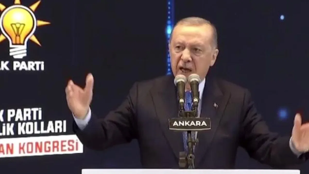 Cumhurbaşkanı Erdoğan: LGBT sapkınlığı dünyada veba gibi yayılıyor!