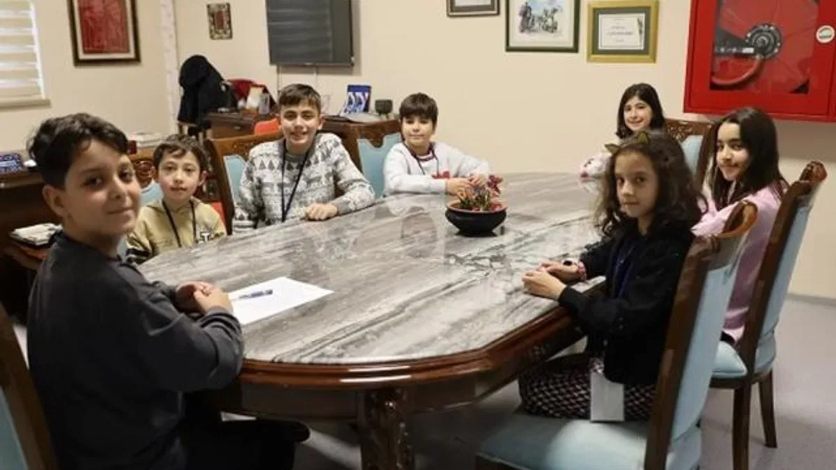 Bursa’da müzeleri bir günlüğüne çocuklar yönetti
