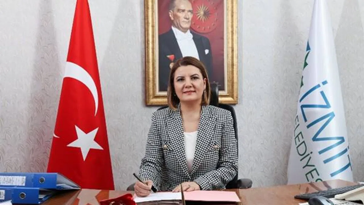 “Gençlerimizi siyasete alet etmeyin”