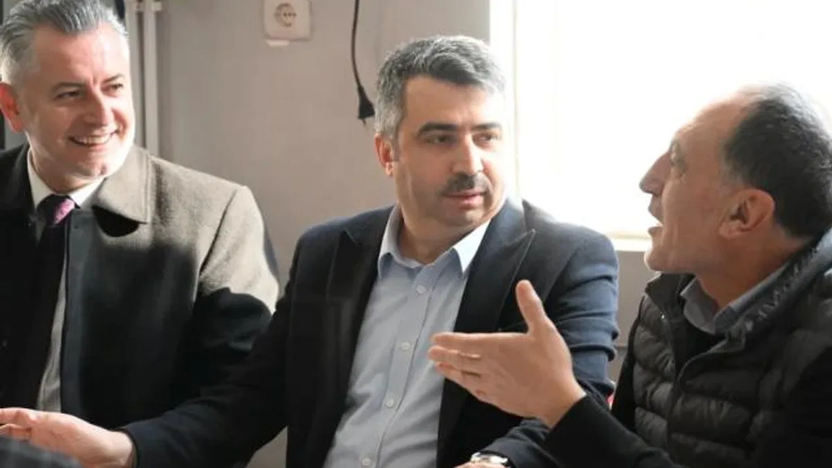Bursa Yıldırım’da Başkan Yılmaz talepleri dinliyor