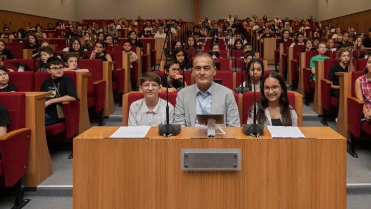 İzmir Çocuk Meclisi sezonu tamamladı