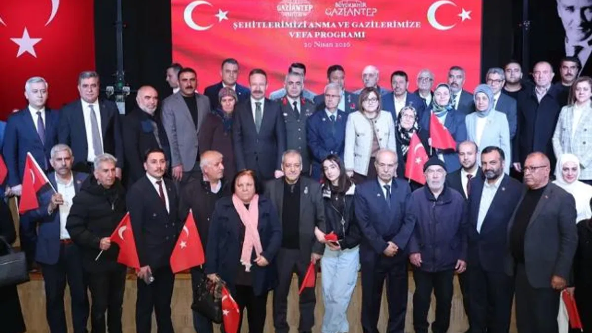 Gaziantep’te Başkan Şahin şehit aileleri ve gazilerle buluştu