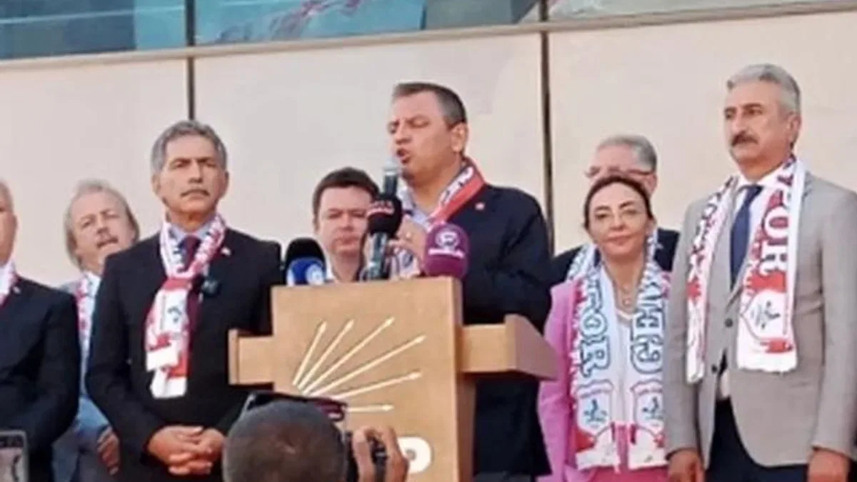 CHP Genel Başkanı Özgür Özel’in son durağı Gemlik