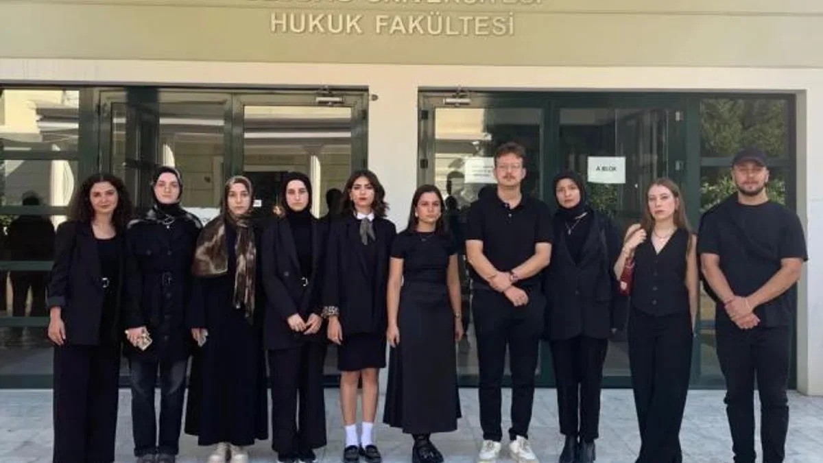 Hukuk fakültesi öğrencilerinden kadın cinayetlerine tepki