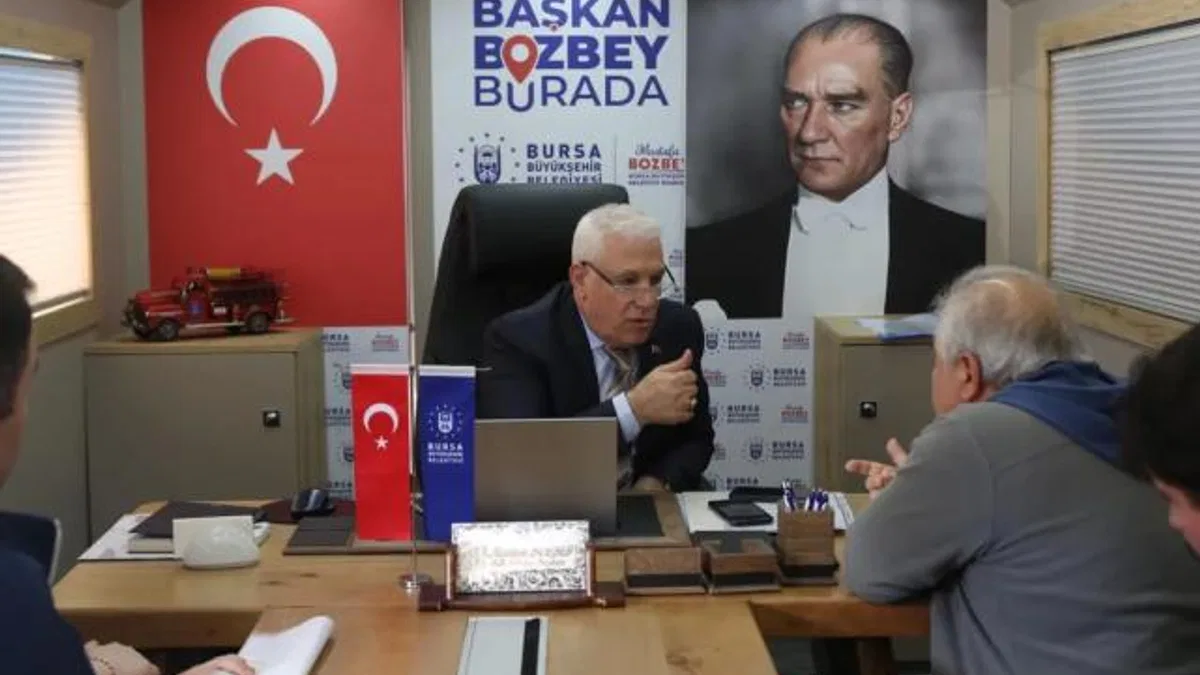Bursa’da Başkan Bozbey makamını Hamitler’e taşıdı