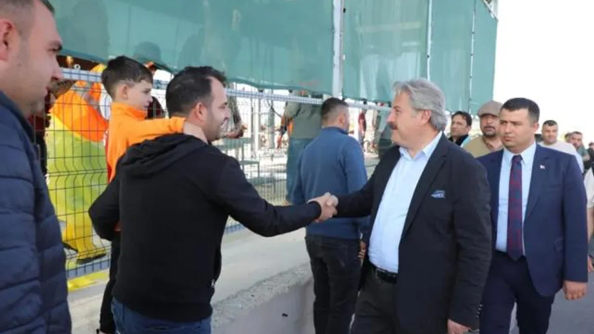 Mustafa Palancıoğlu’ndan kurban alanına ziyaret