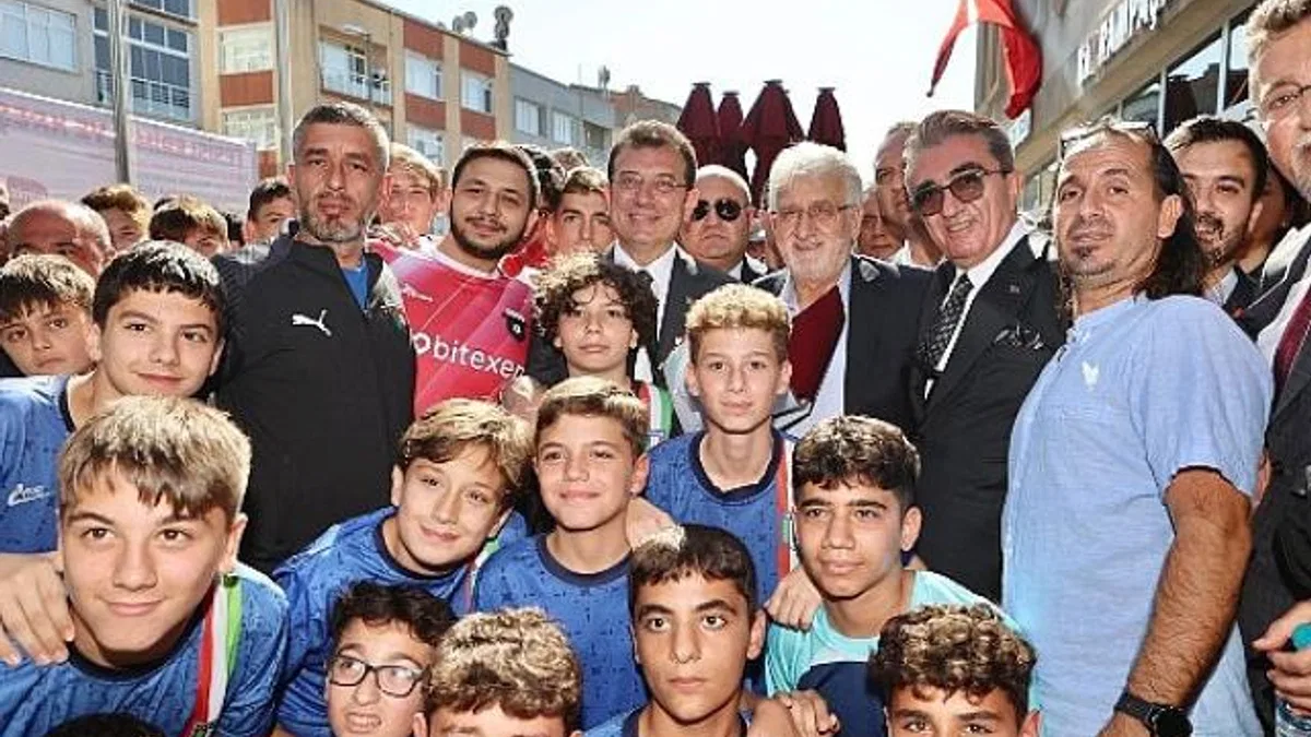 Bayrampaşa’da 4 sosyal tesis ile 2 kreş İmamoğlu’nun katıldığı törenle hizmete açıldı
