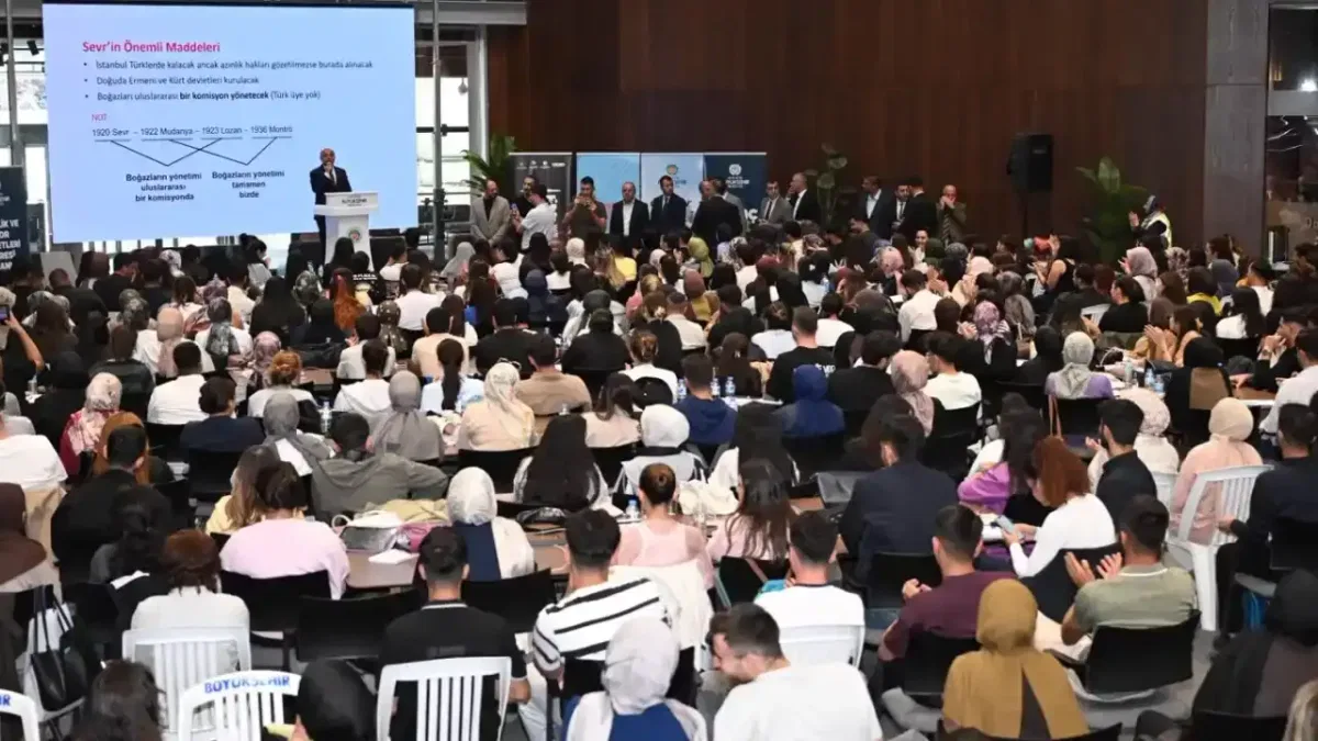 Malatya büyükşehir belediyesi gençlerin eğitimi için yeni kütüphaneler kuruyor