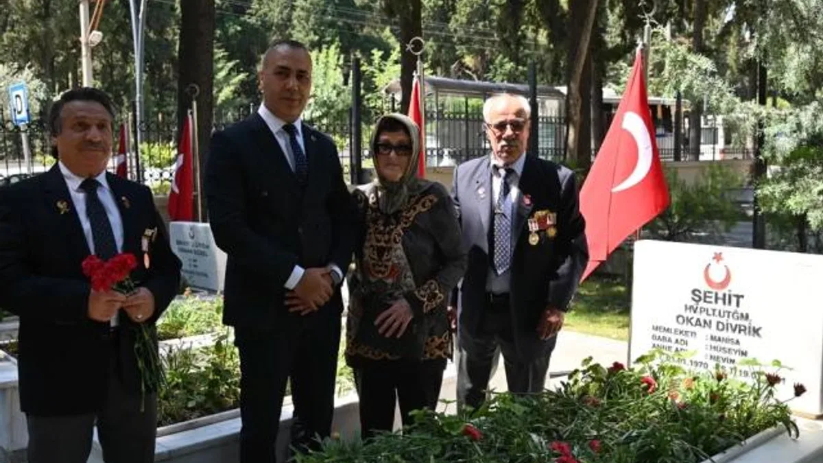 Manisa bayramda şehit ve gazi ailelerini yalnız bırakmadı