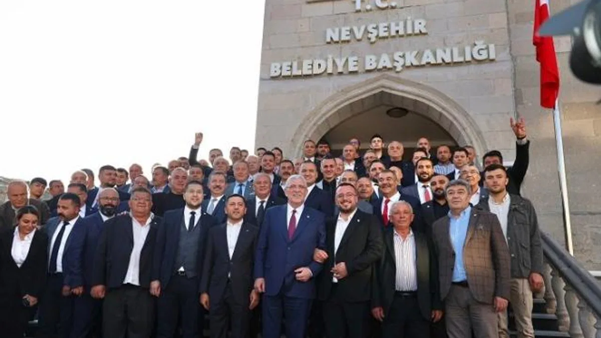 Dervişoğlu’ndan Arı’ya övgü