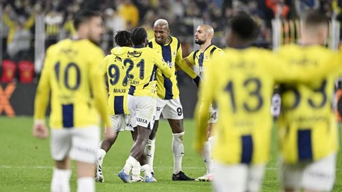 Fenerbahçe 4-1 Trabzonspor (Maç Sonucu) Fener Kadıköy’de farklı kazandı!