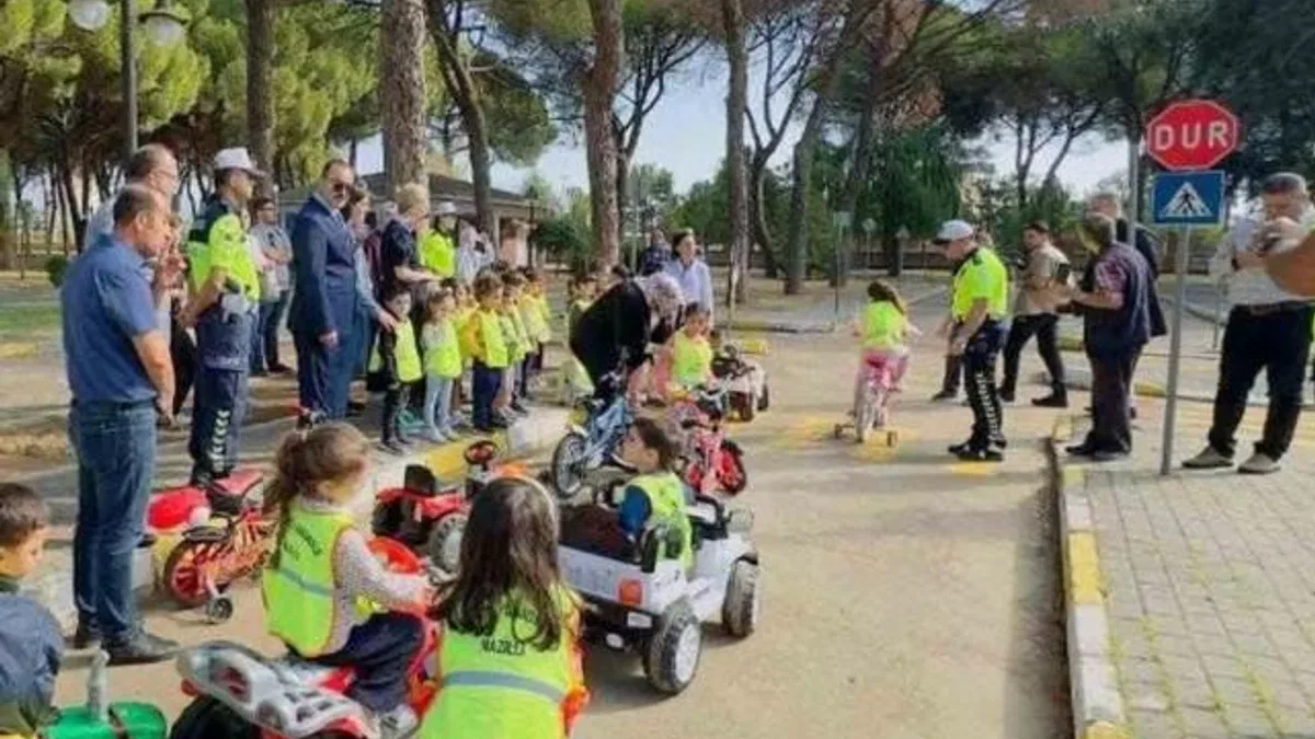 Aydın Nazilli’de minik trafik dedektifleri iş başında