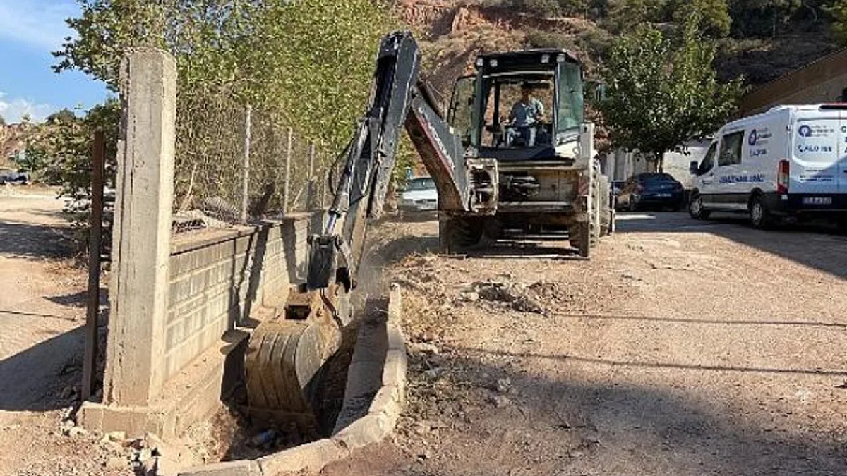 Kumluca’da Şehir Mezarlığı’na cenaze hizmet birimi açıldı