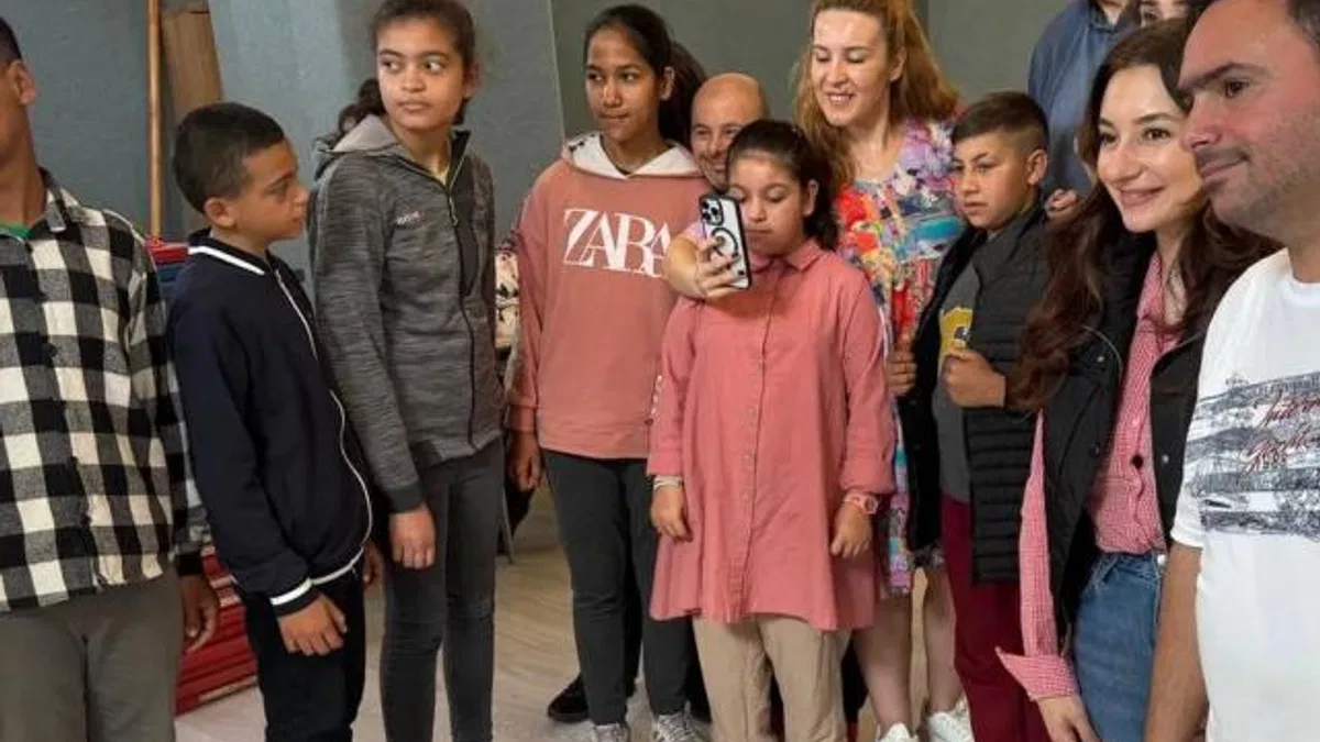 Engelsiz hobi atölyelerinde özel öğrenciler arkadaşlıklarını pekiştiriyor