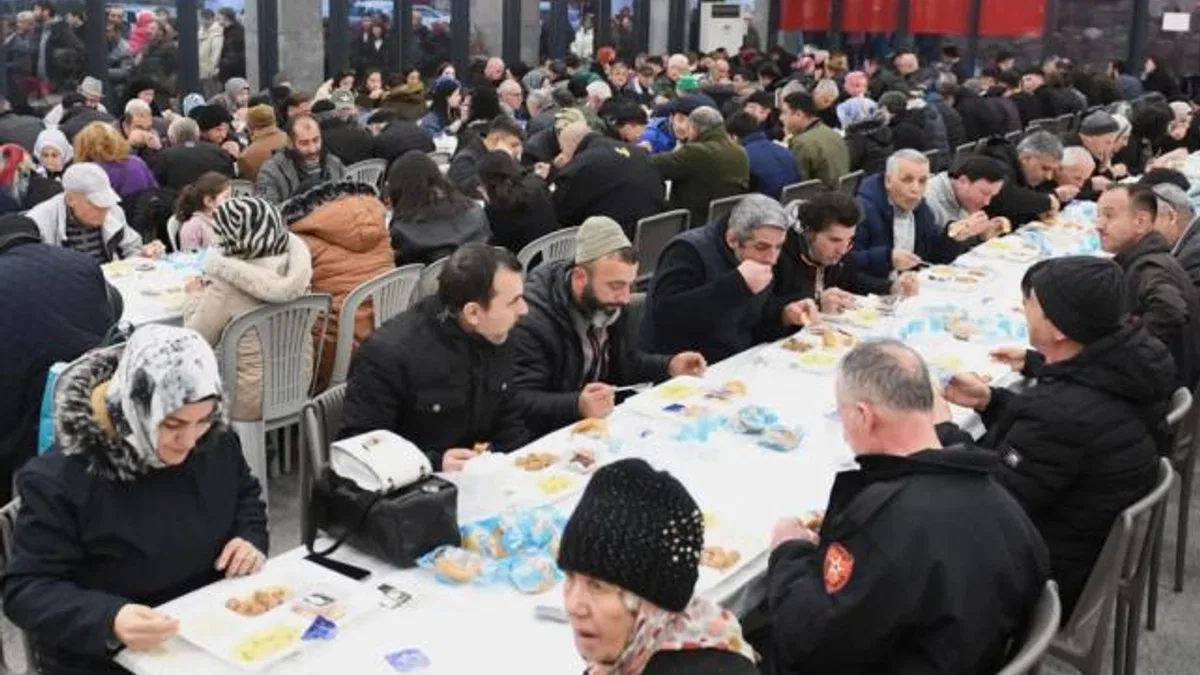 Bursa Osmangazi’de sofra bereketi