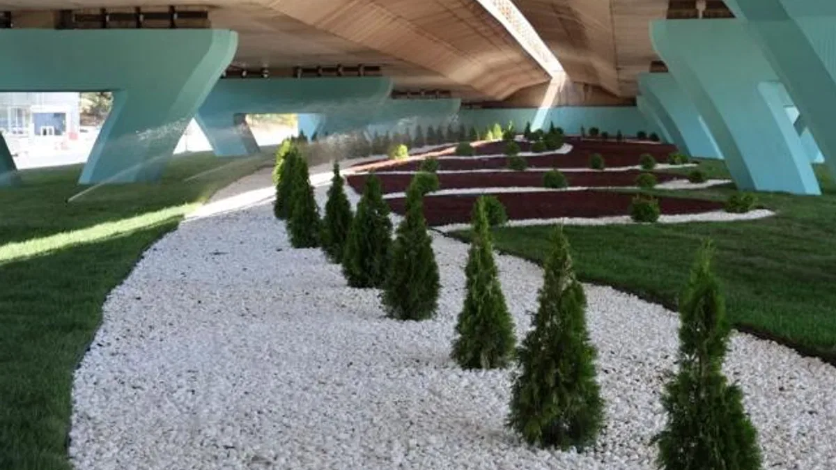 Gebze Topçular Köprülü Kavşağı’nda çevre düzenlemesi