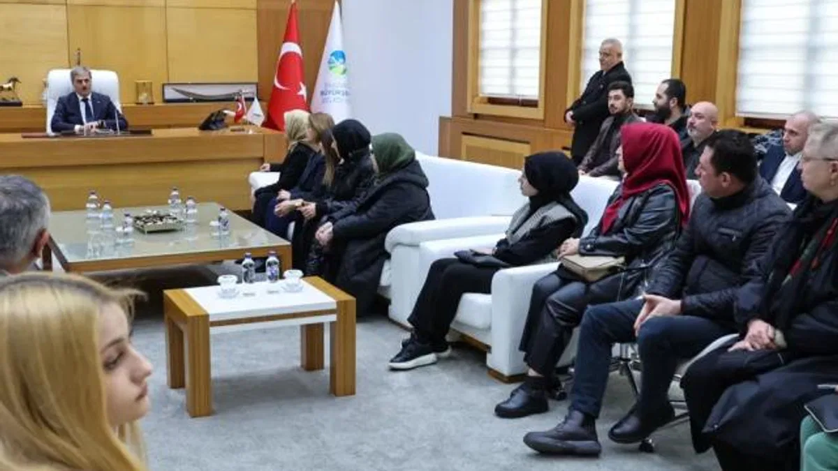 Başkan Alemdar : “Sakarya’nın yarınlarına değer katmak için eser ve hizmetler sürecek”
