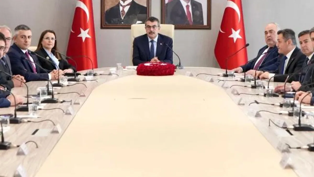 Bakan Tekin eğitimi Bartın’da değerlendirdi