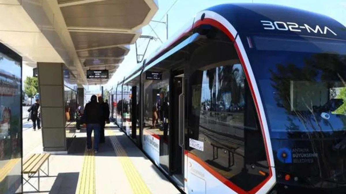 YKS için Antalya’da ücretsiz ulaşım desteği