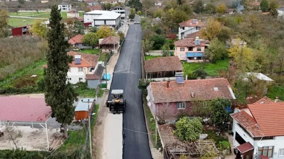 Sakarya Hendek’te kısa sürede 15 km’lik yenileme