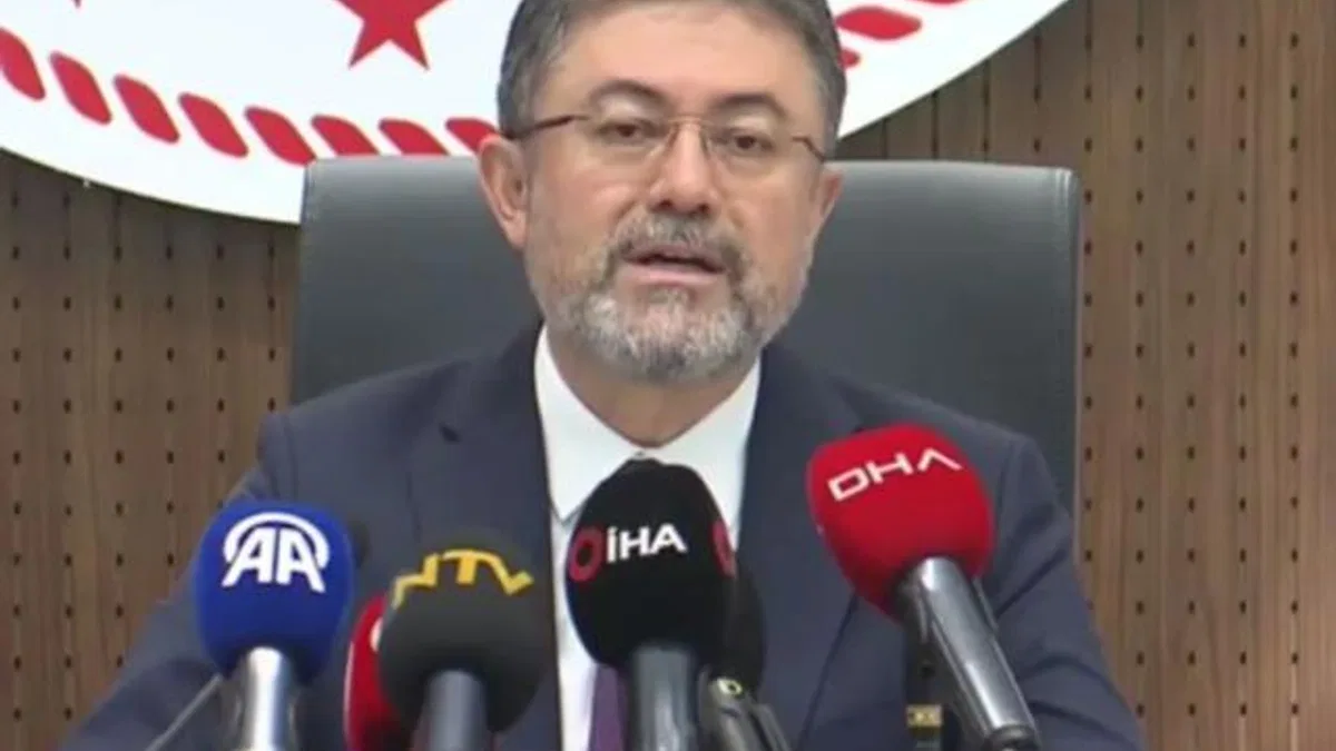 Bakan Yumaklı’dan İklim Kanunu ve yapay et iddialarına yalanlama