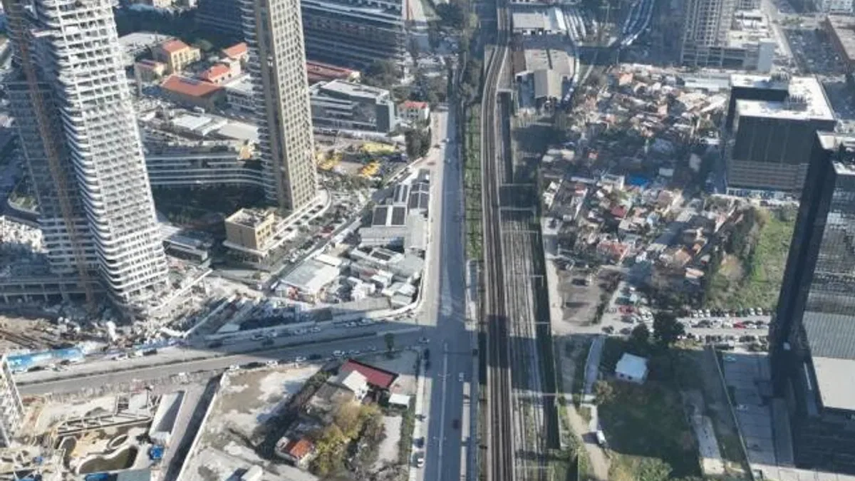 İzmir’in kent içi ulaşımı rahatlatacak dev proje