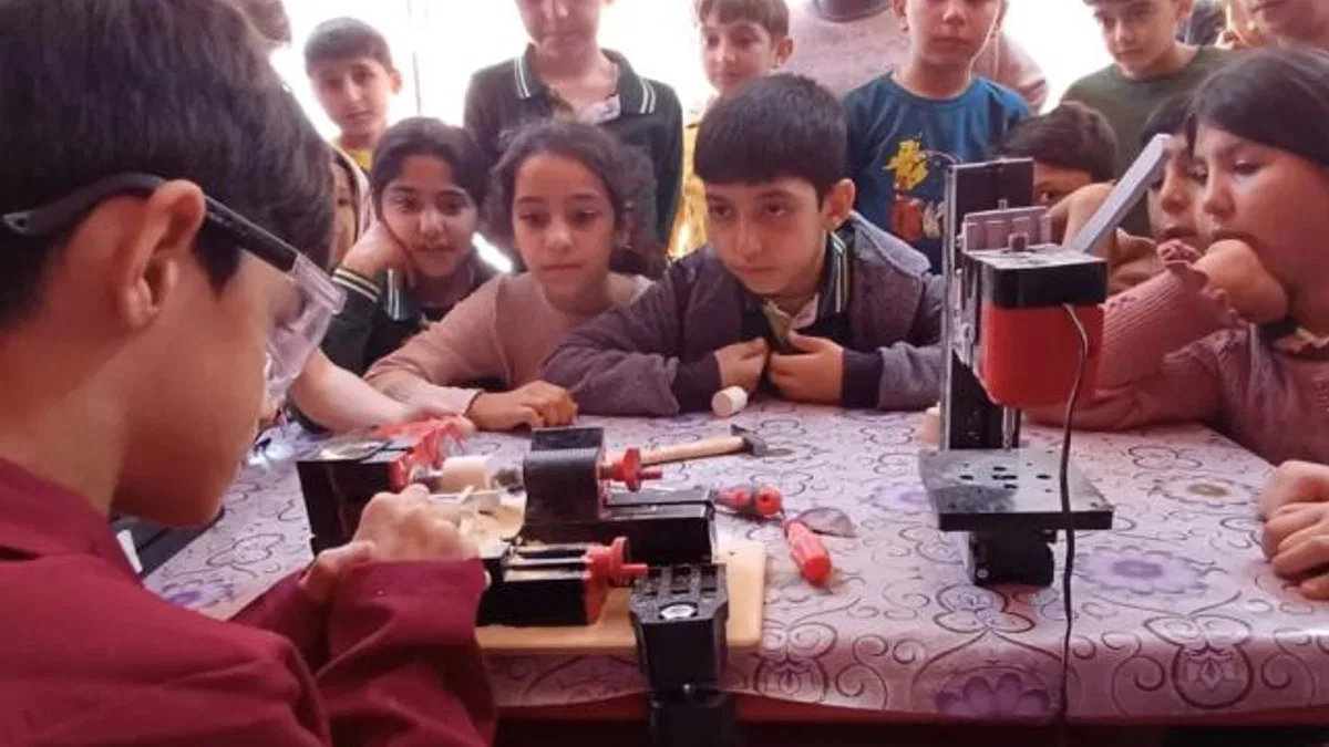 Çanakkale Gezici Kütüphane’den Ahşap Tasarım Atölyesi