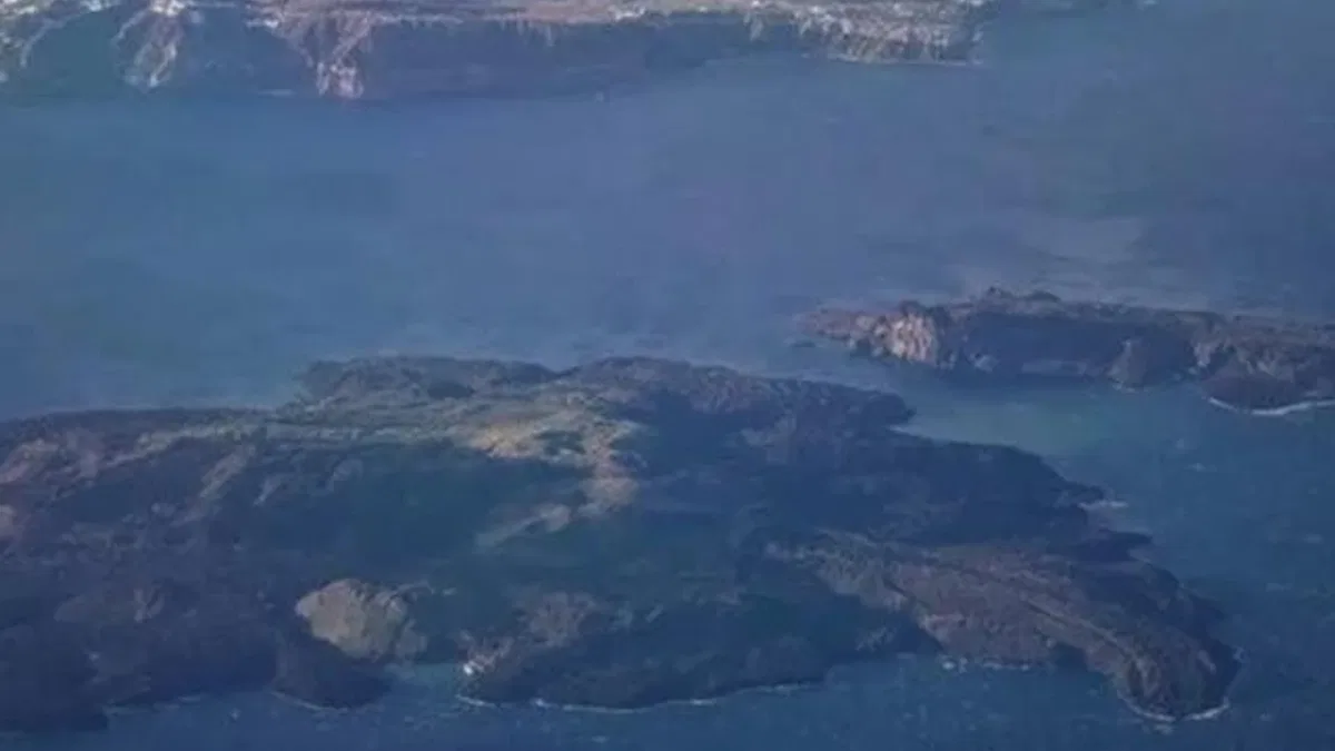 Santorini’deki volkan aktif hale geldi