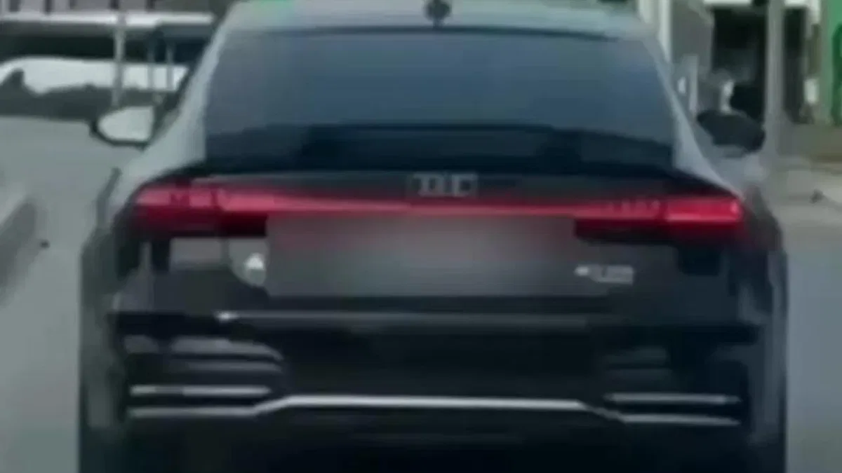 Gereği yapıldı… Yasa dışı çakara 414 bin TL ceza!