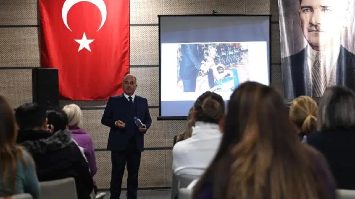 Bursa Osmangazi’den engelliler ve aileleri için seminer