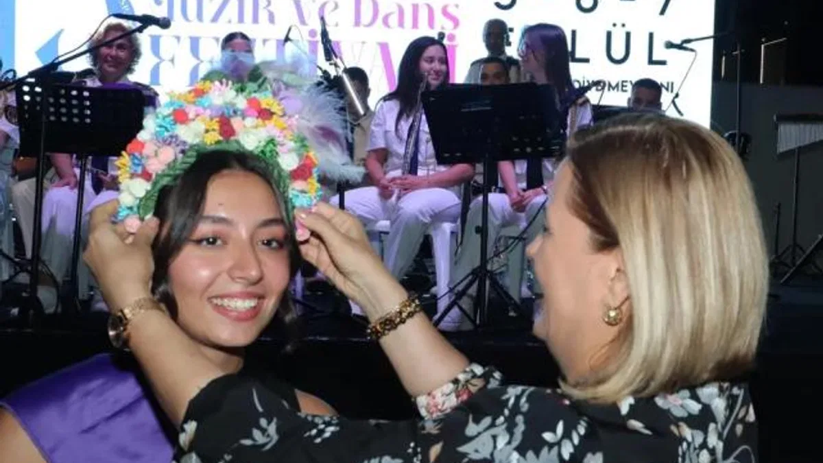 ‘Pişmaniye Güzeli’nin tacı Fatma Başkan’dan