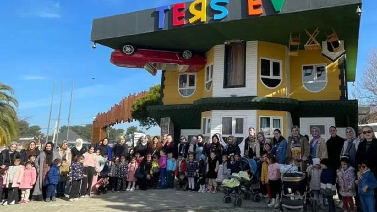 İzmirli çocuklar yarıyıl tatilinde eğlenerek öğrendi