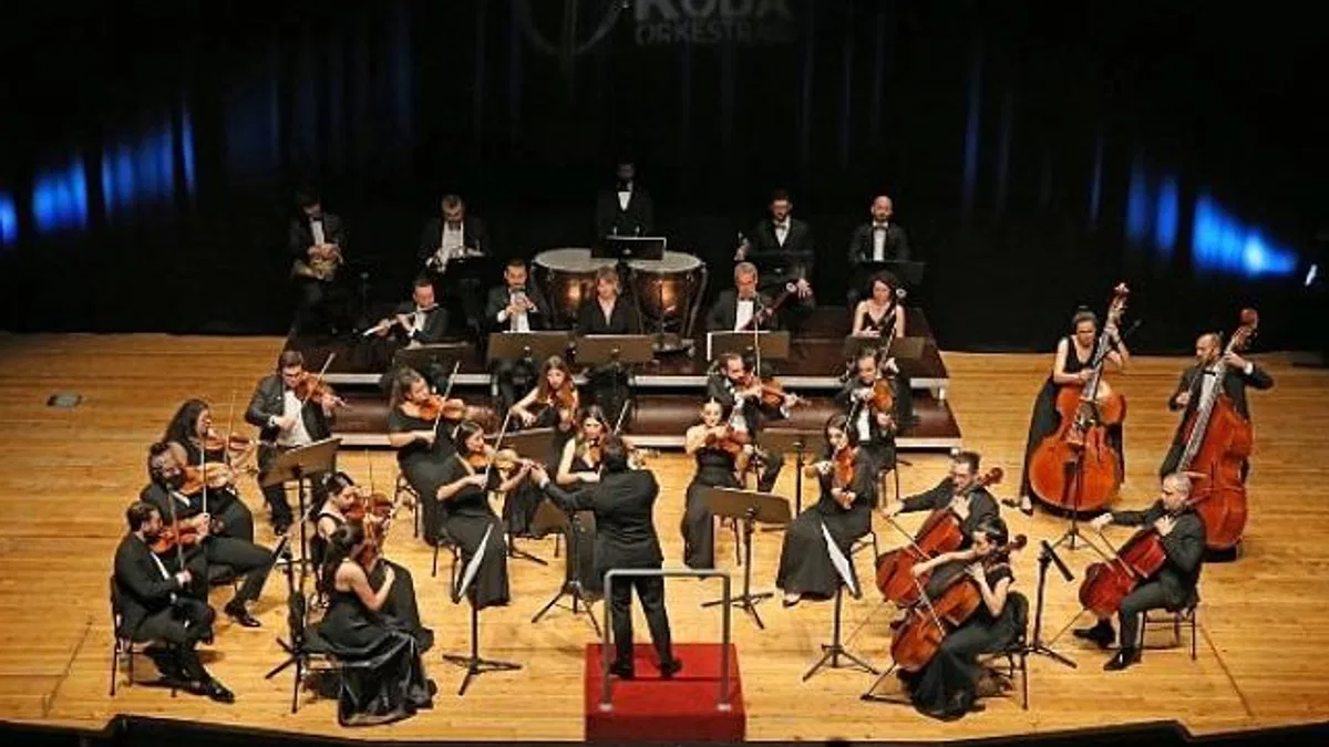 Karşıyaka’dan 29 Ekim’e muhteşem kutlama!