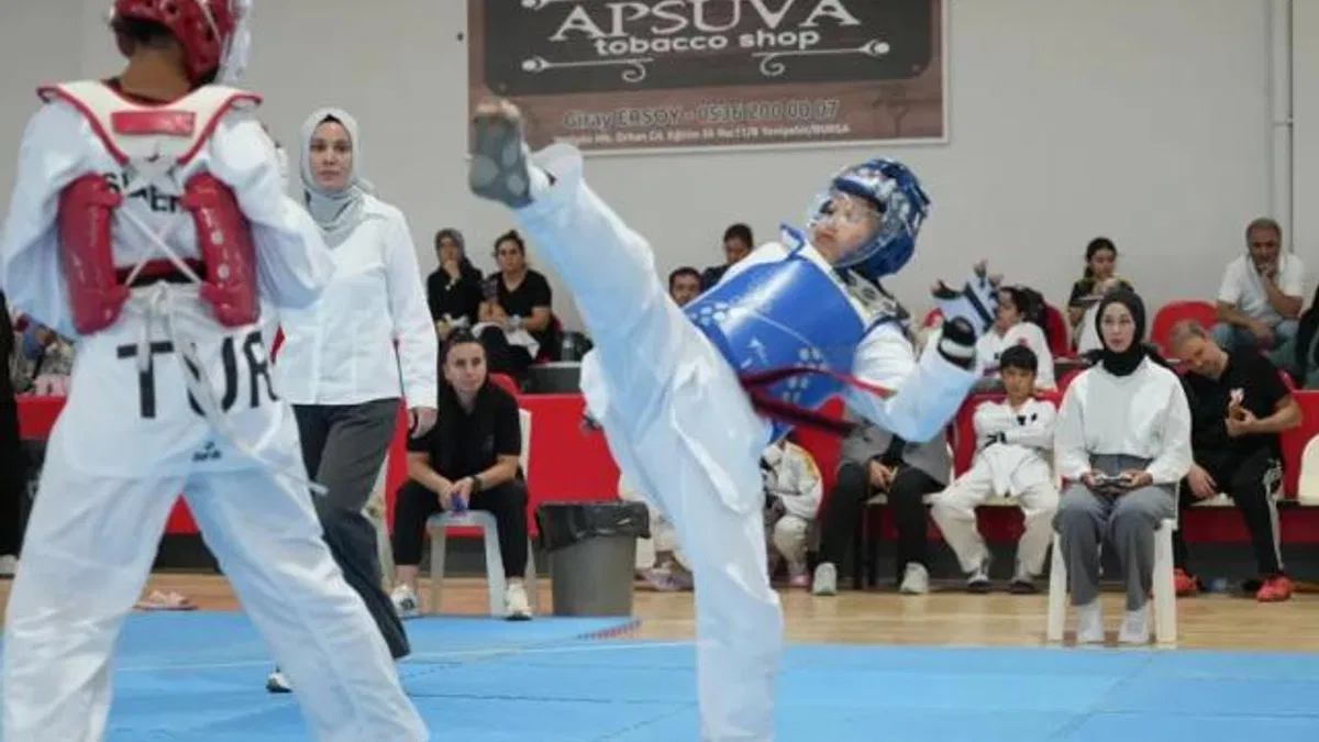 Minikler taekwondoya Bursa Yenişehir ev sahipliği yaptı
