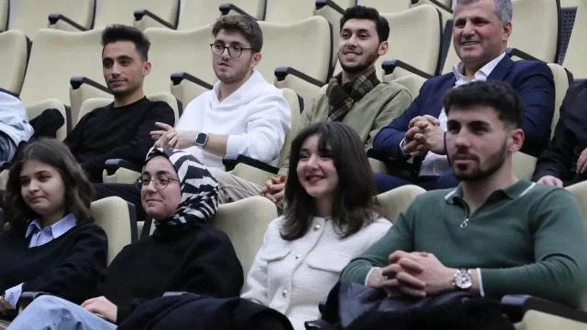Konya’da ‘Siyaset Bilimciler’ yerel meclisi takip etti