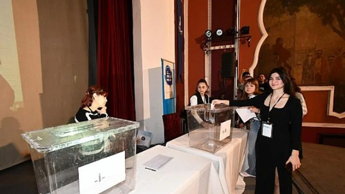 İzmir Kent Konseyi Gençlik Meclisi 16. Seçimli Genel Kurulu yapıldı