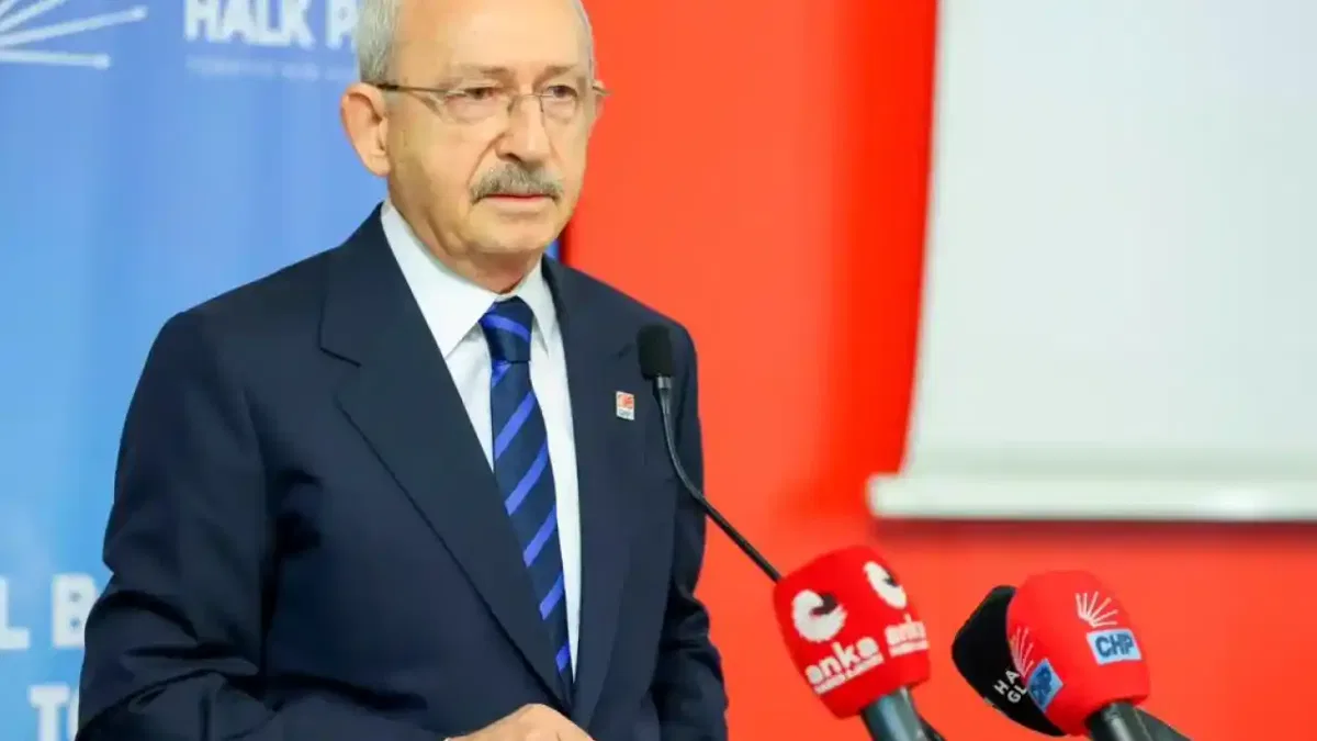 CHP’de İl Başkanları toplandı… Kılıçdaroğlu: Partiden ayrılanlarla tartışmaya girmeyin, sorunlara odaklanın
