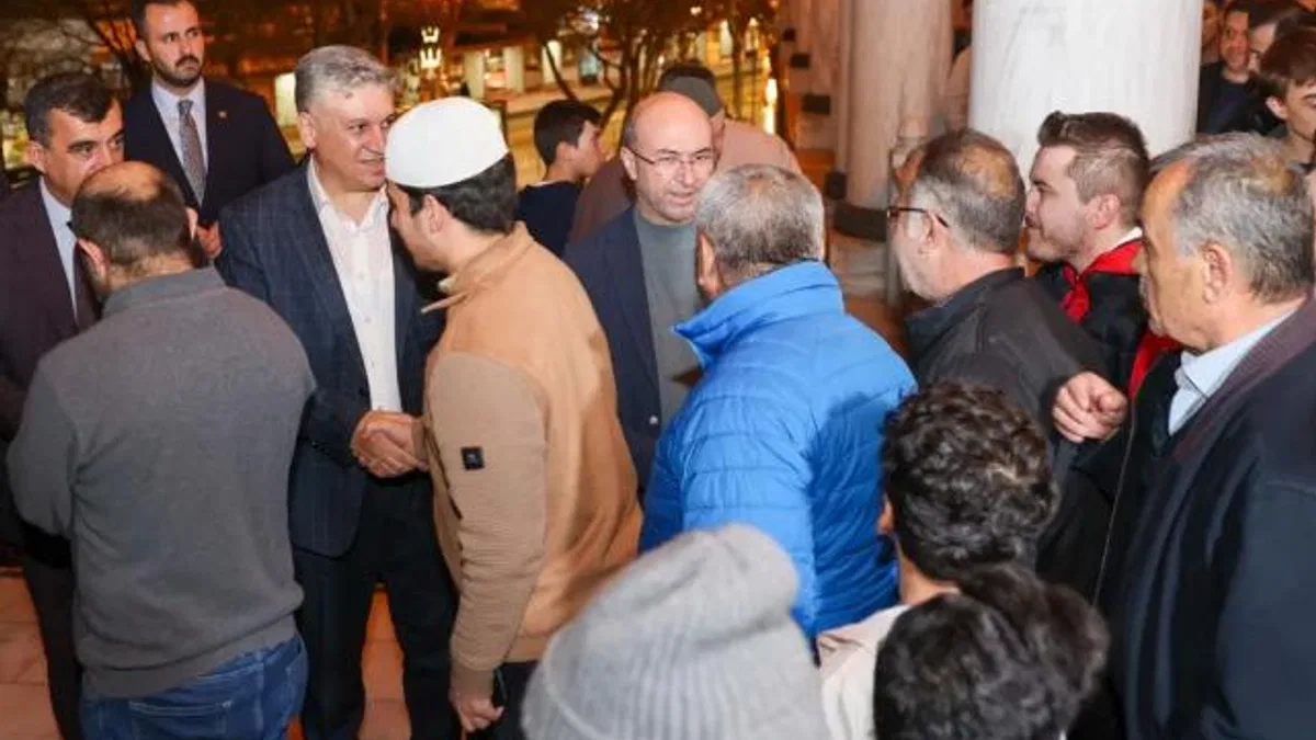Konya Selçuklu’da Kadir Gecesi coşkusu