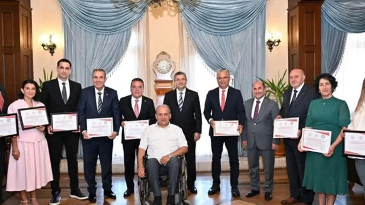 Antalya Büyükşehir Hizmet Binasına ‘Erişilebilirlik Belgesi’
