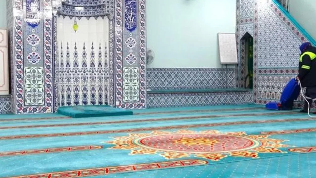 Bursa Gemlik’te camiler Ramazan’a hazırlanıyor