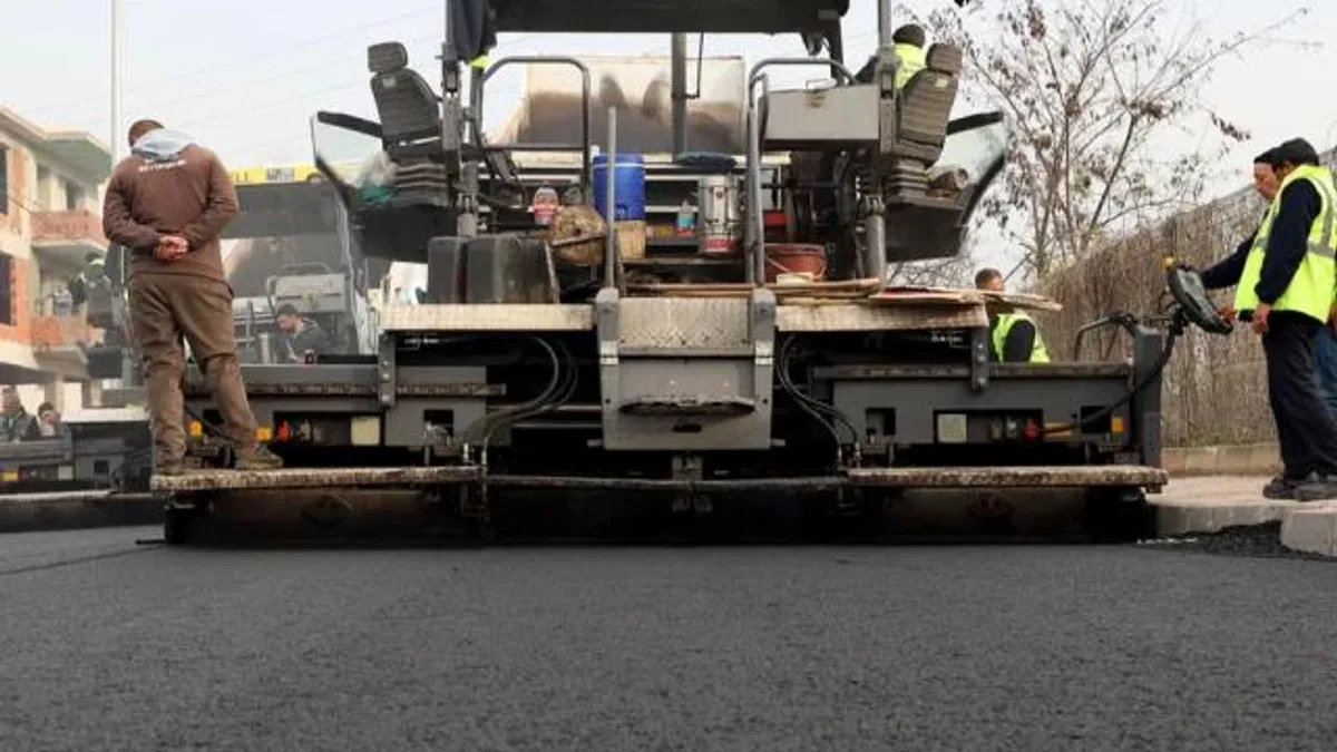 Sakaryalıları YHT İstasyonu’na taşıyan o cadde yenileniyor
