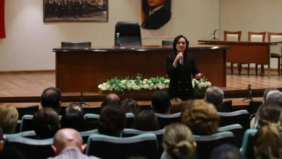 Başkan Sengel: “Zor bir süreçten geçiyoruz, birlikte aşacağız”