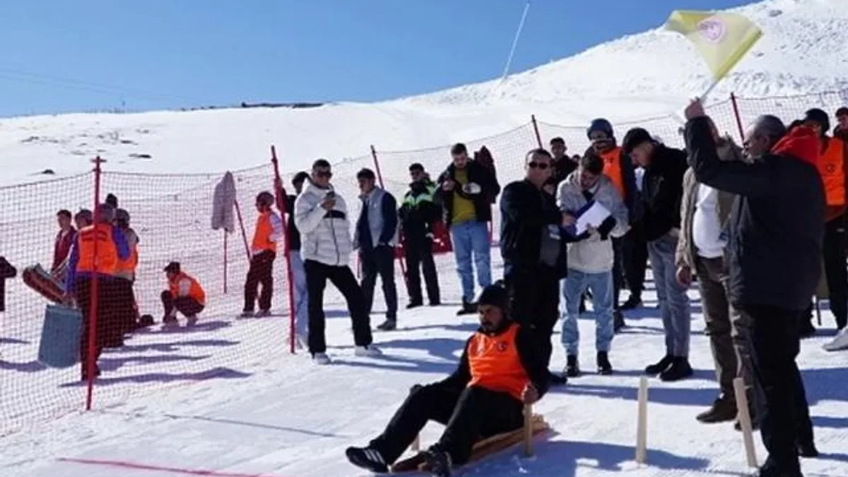 Erciyes’te Geleneksel Kızak Türkiye Şampiyonası heyecanı